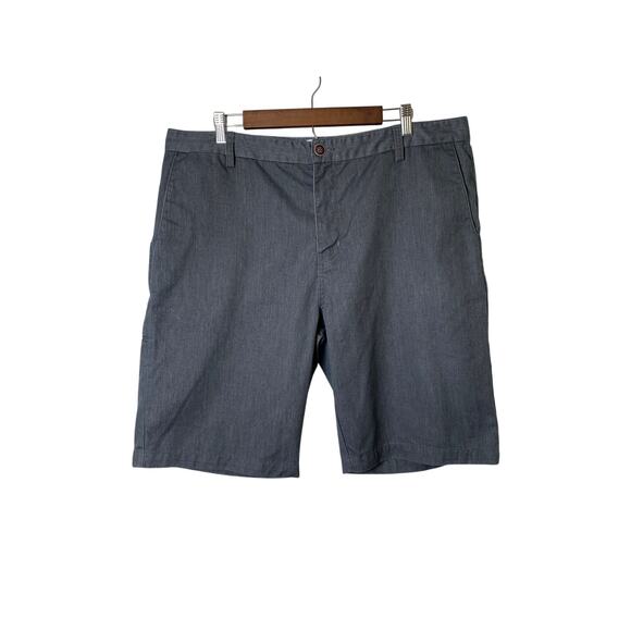 Billabong Men's Gray 11-inch Bermuda Shorts Size 38 - Picture 1 of 8